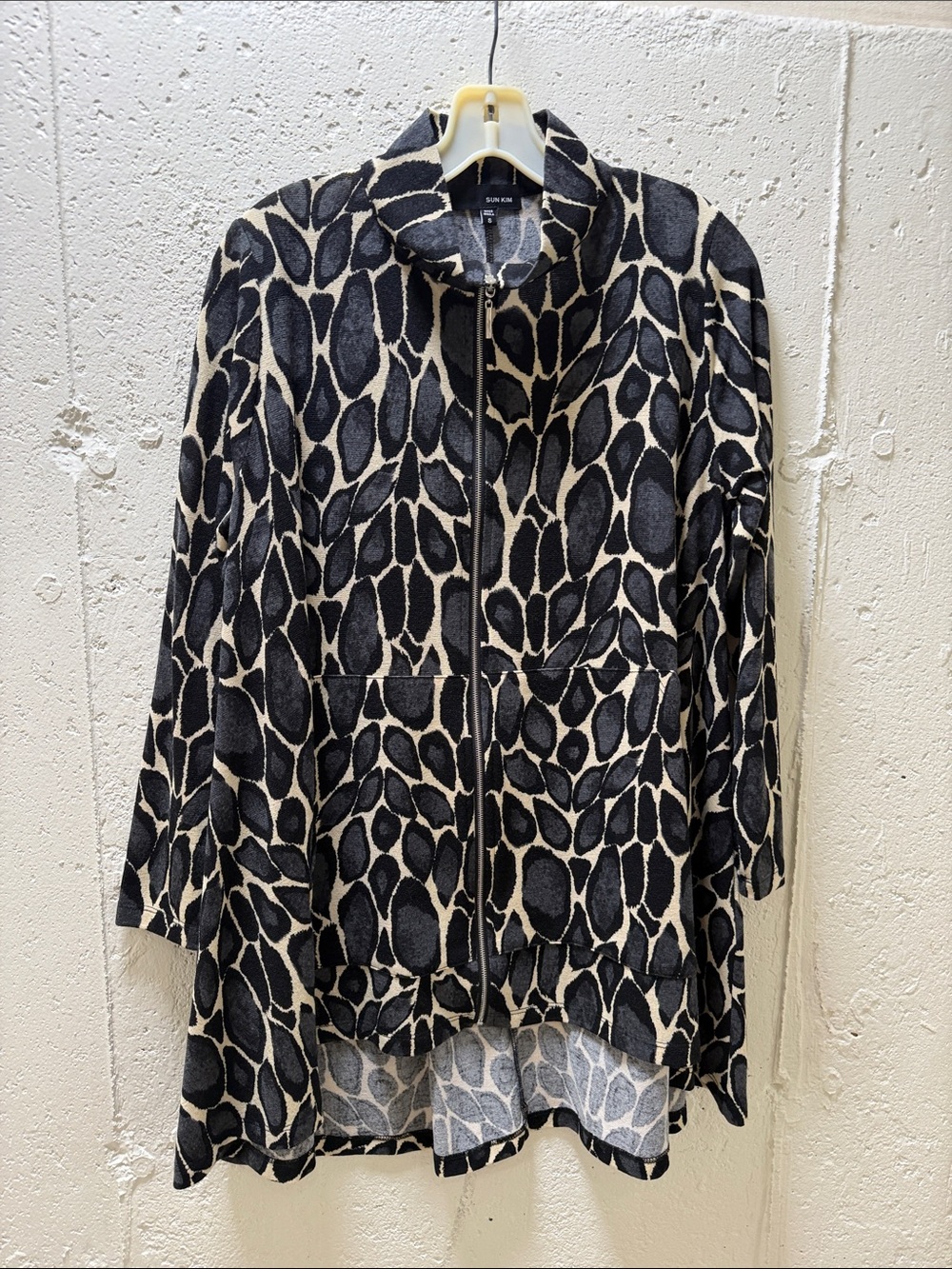 Black & Cream Patterned Zip-Front Women's Tunis or Jacket